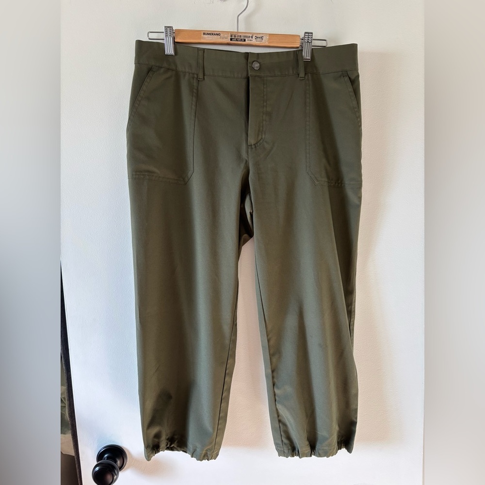 Joe Fresh Olive Cropped Women's Pants